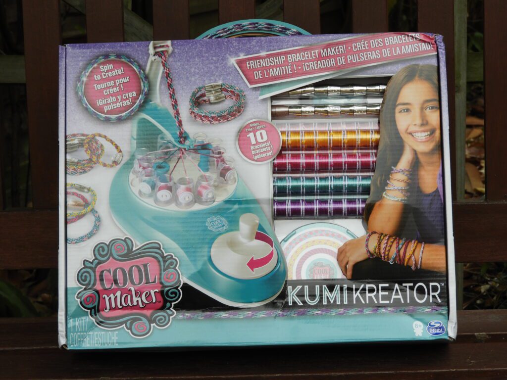 KumiKreator friendship bracelet making set - loopyloulaura