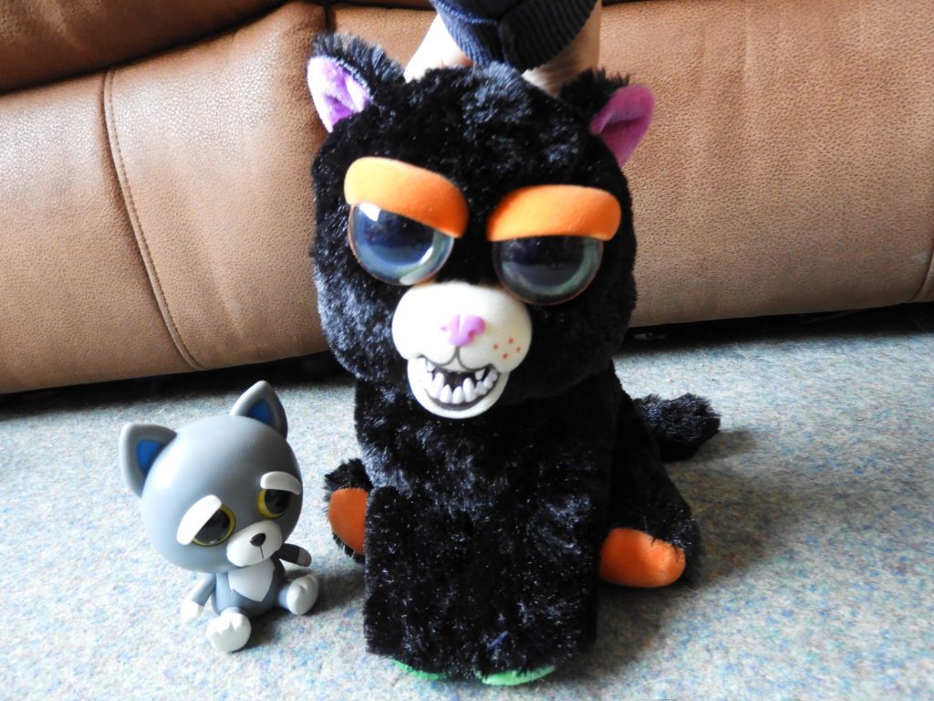 Feisty pets black cat hotsell