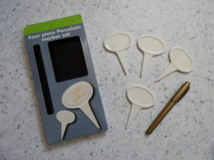 Porcelain marker set