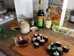 Sous Chef sushi making set finished food