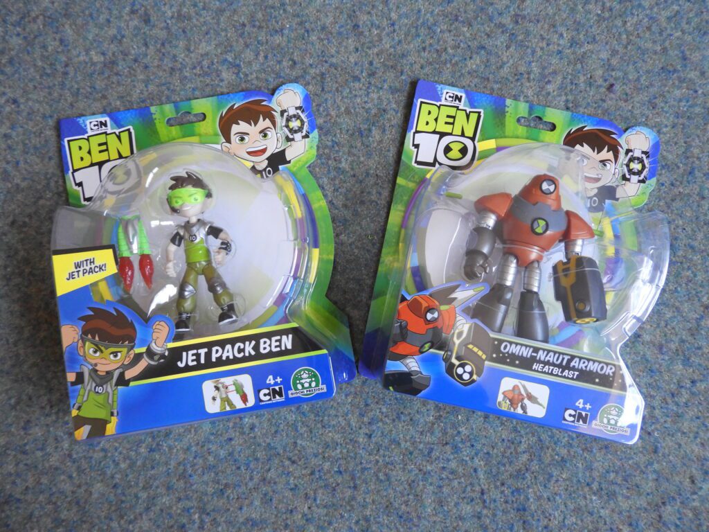 Ben 10 Toy Bundle - Deluxe Omnitrix Creator Set and Action Figures