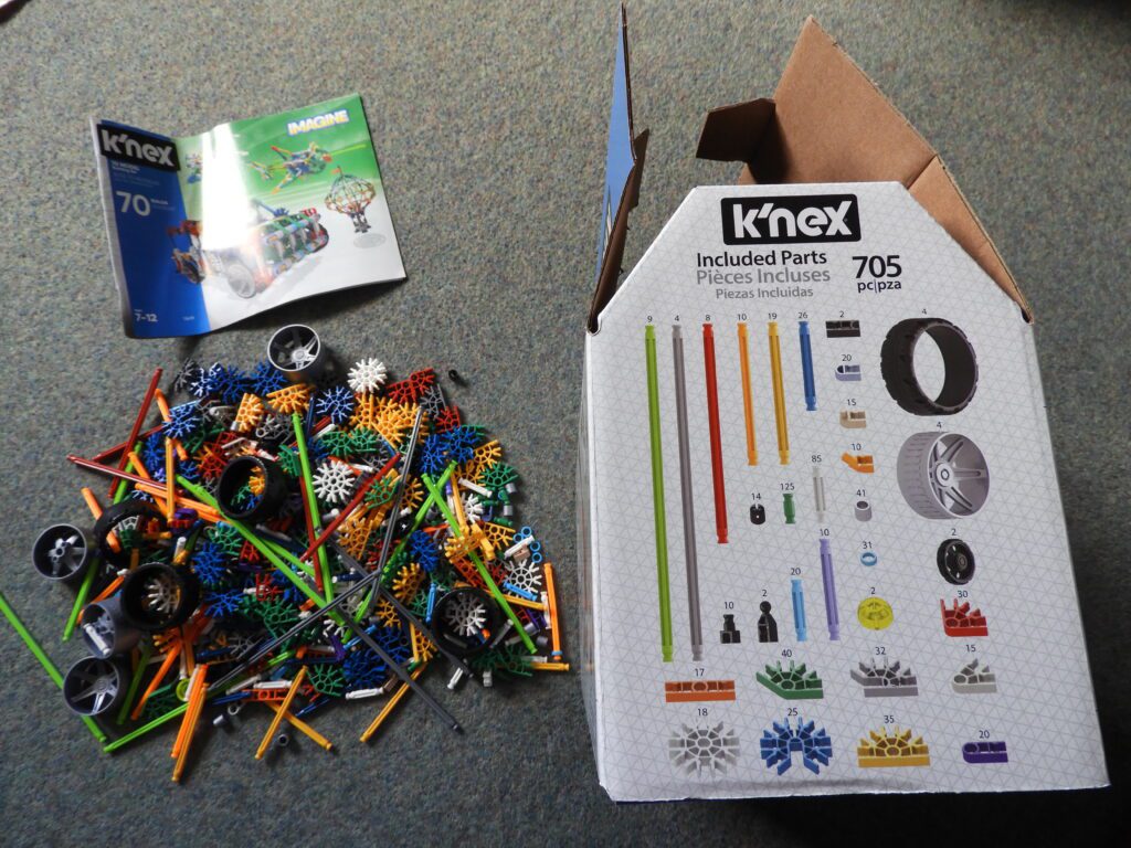 Click and create with K'Nex toy review loopyloulaura